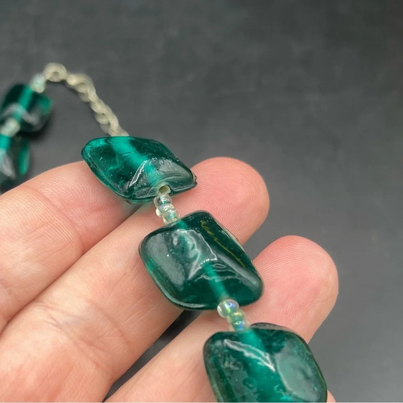 Green Square Shaped Translucent Resin Stone Necklace - Picture 3 of 4